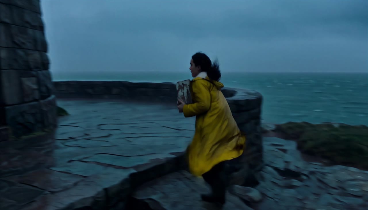 MiniMax H3 lighthouse keeper rescue sequence with storm ambience and native stereo dialogue