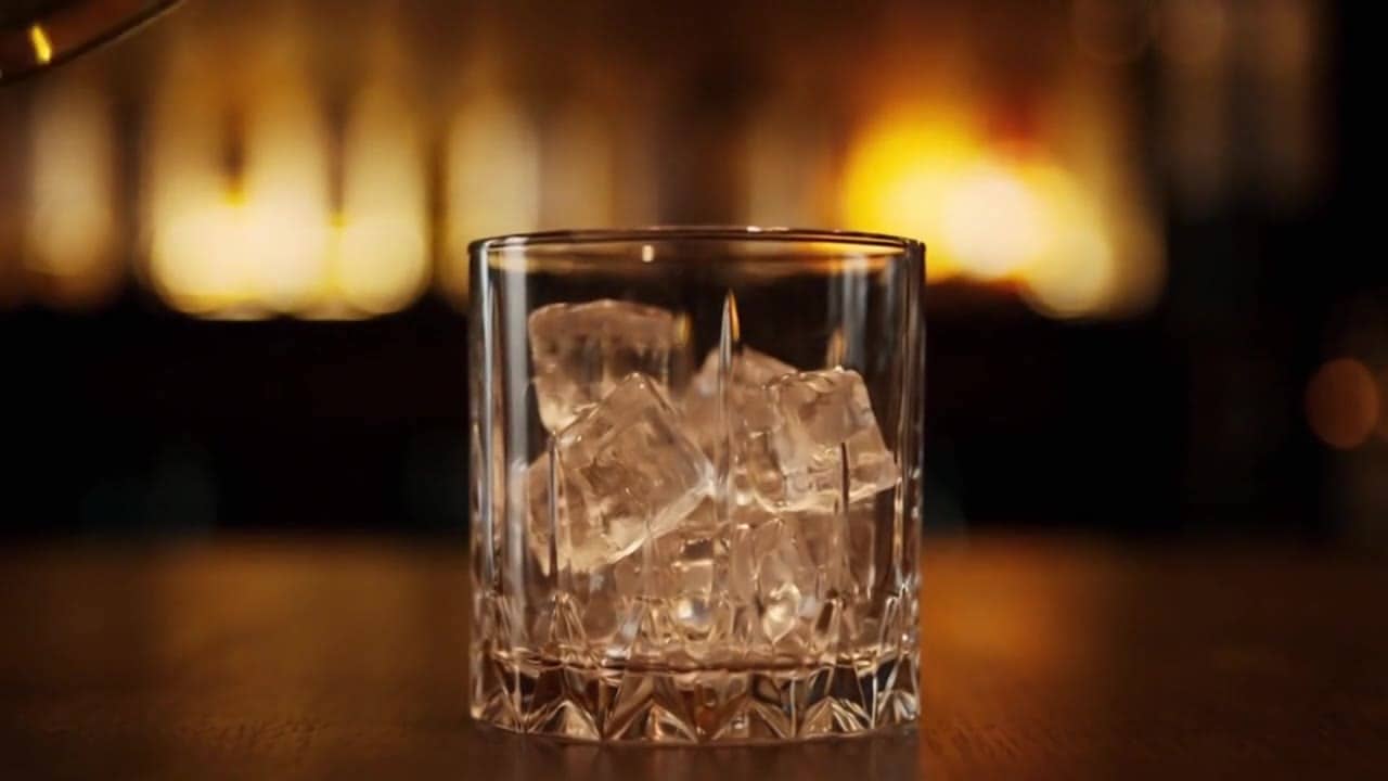 MaxVideoAI OpenAI Sora 2 example – Logline A cinematic hero shot of a premium drink being poured, suitable for a 1080p TV or YouTube spot. Global style and…